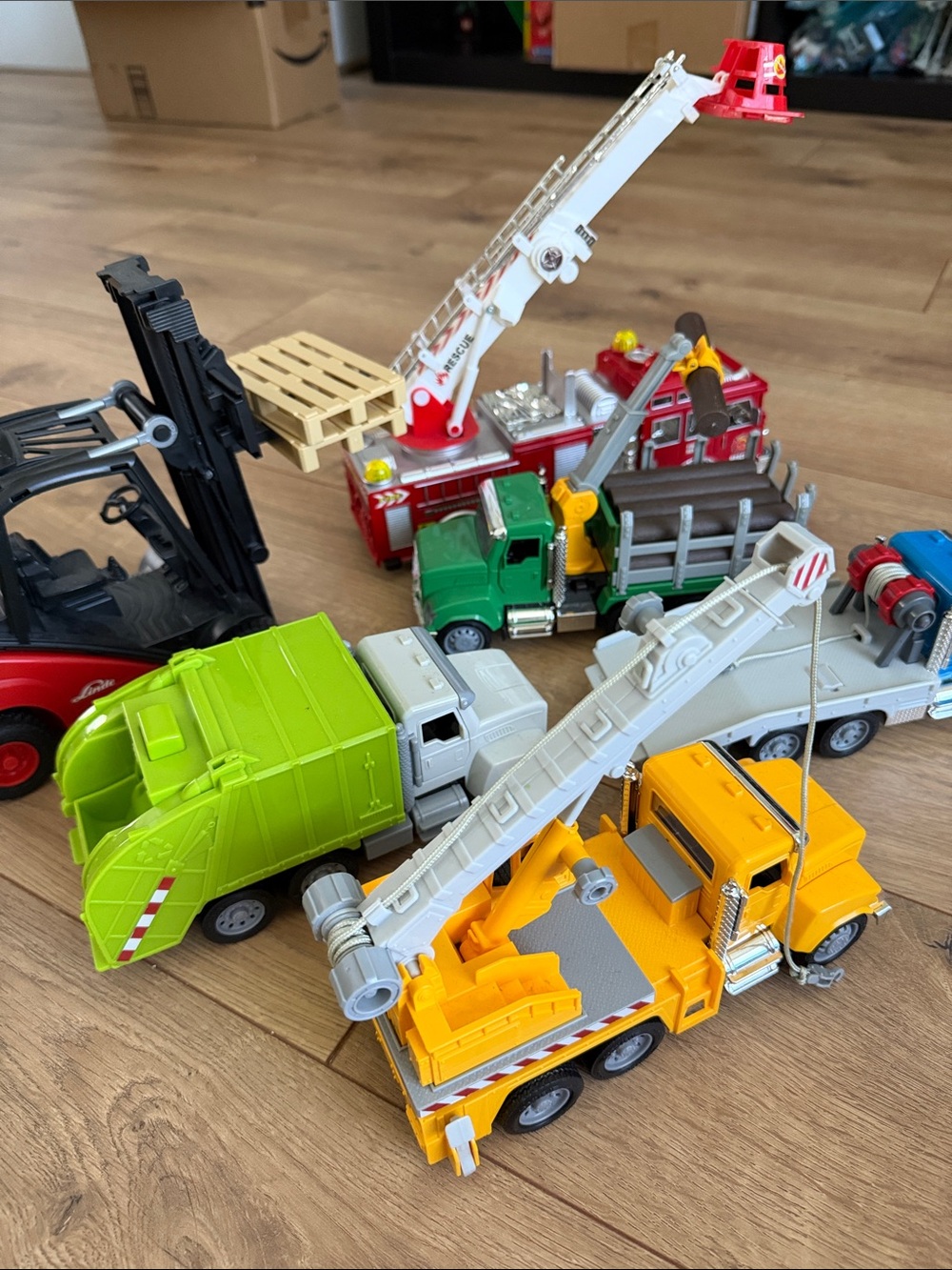 Lot of 6 different toy vehicles - Picture 2 of 16